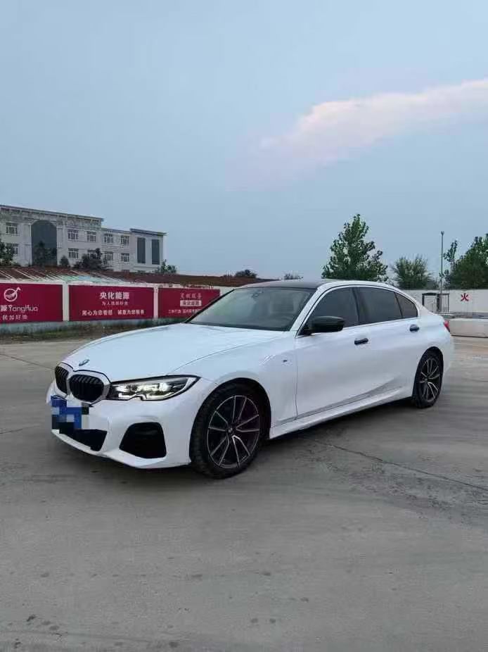 菏泽21年宝马3系2