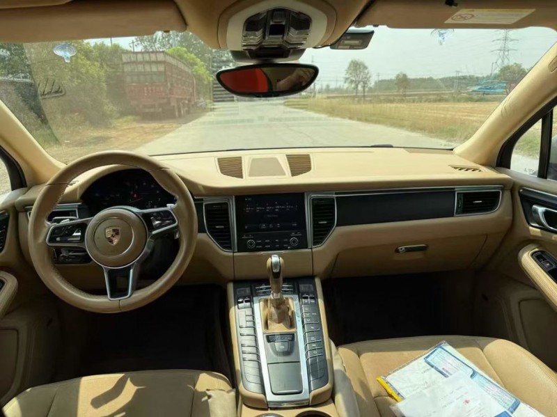 菏泽17年保时捷Macan3