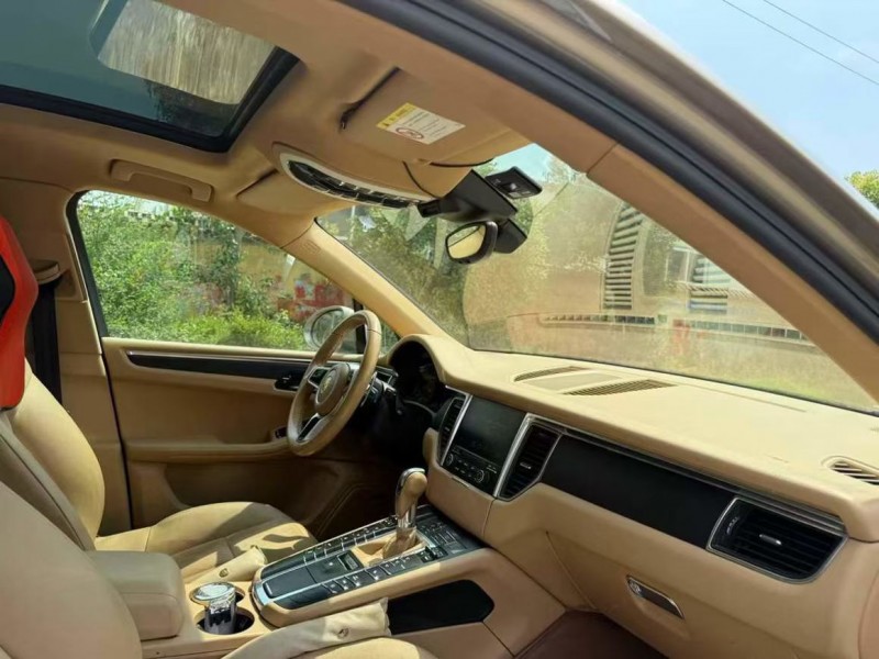 菏泽17年保时捷Macan5