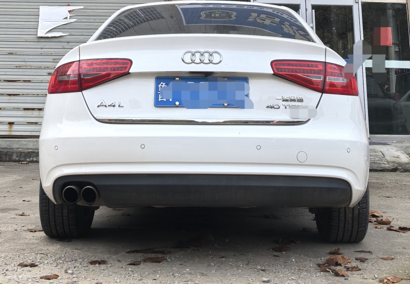 济宁14年奥迪A4L3