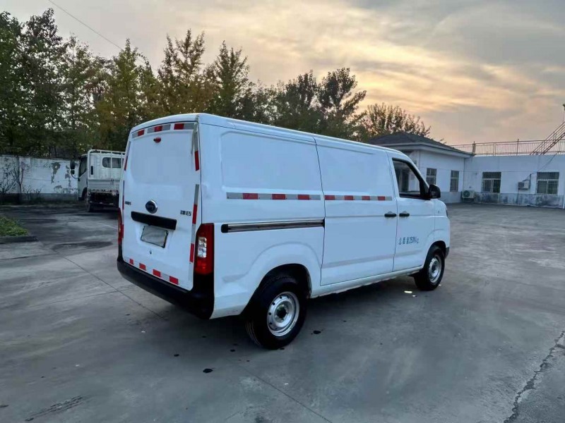 徐州25年奇瑞江豚4