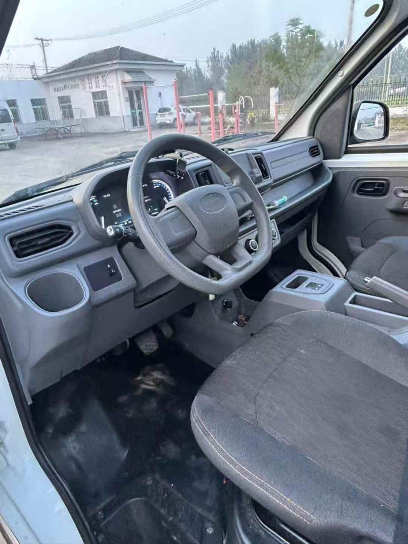 徐州25年奇瑞江豚8