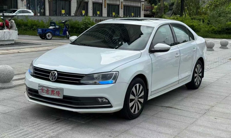 阳江19年大众速腾2