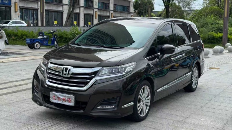 阳江20年本田艾力绅2