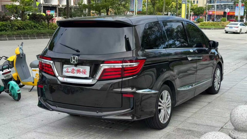 阳江20年本田艾力绅9