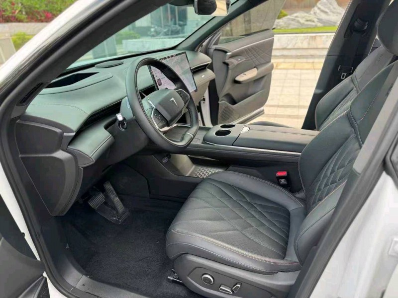 阳江23年长安汽车深蓝5