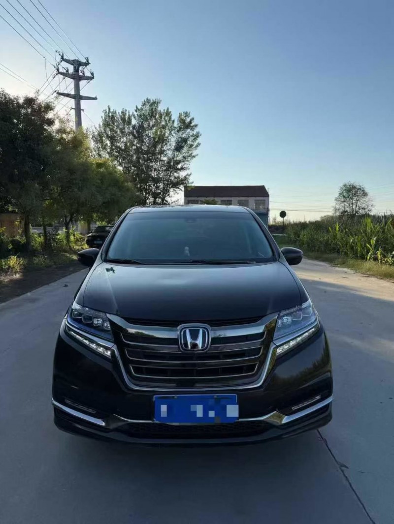 菏泽21年本田艾力绅1