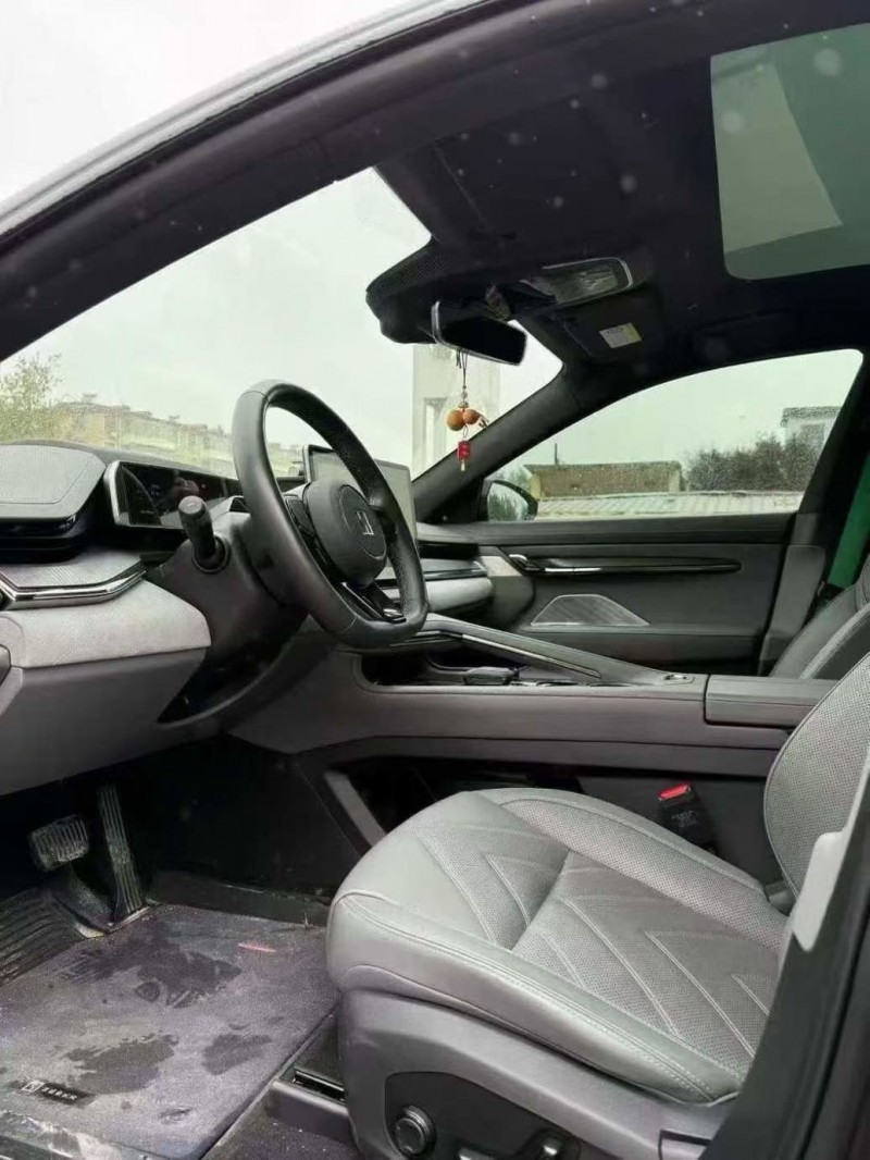 菏泽23年极氪汽车0014