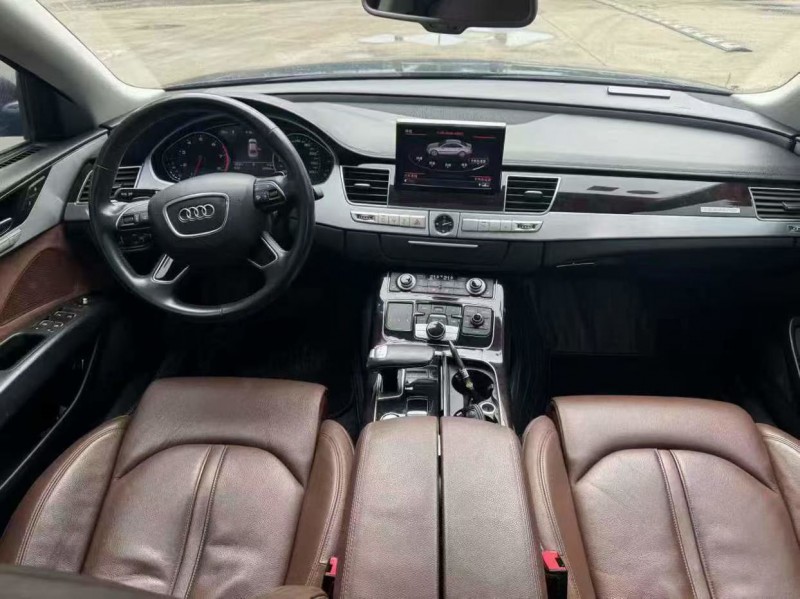 菏泽18年奥迪A8L3