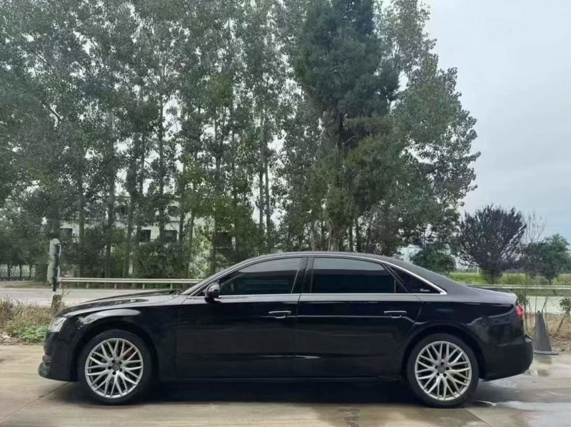 菏泽18年奥迪A8L7