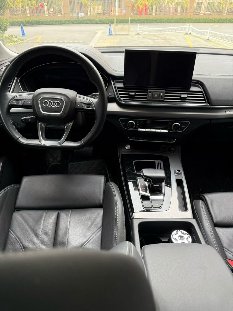 宿迁22年奥迪Q54