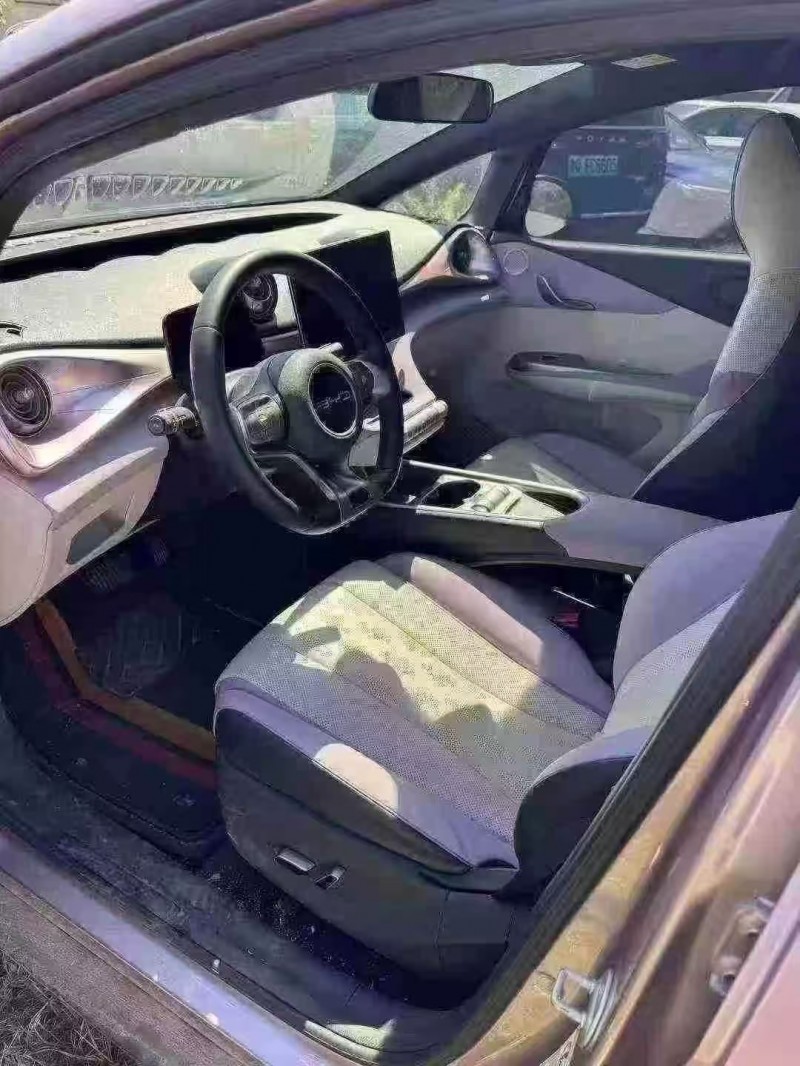 菏泽23年比亚迪海豚5