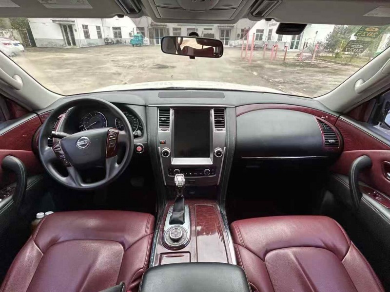 徐州19年日产途乐9