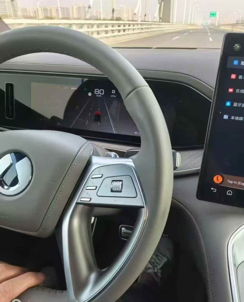 宿迁25年腾势N96