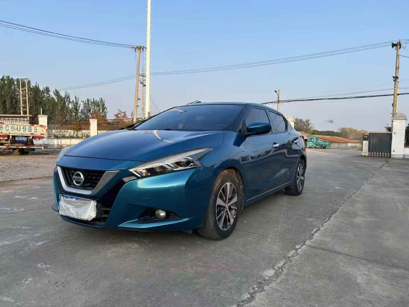 徐州17年日产蓝鸟2
