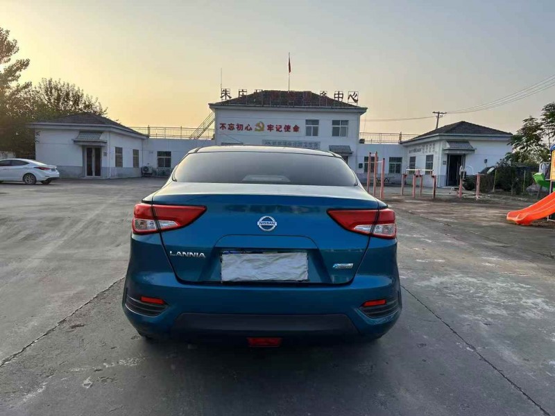 徐州17年日产蓝鸟6