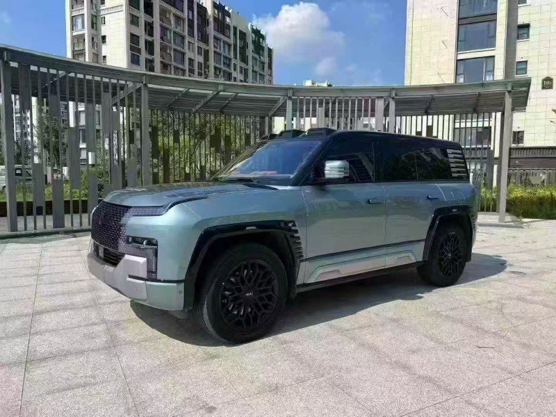 广州24年比亚迪仰望U82