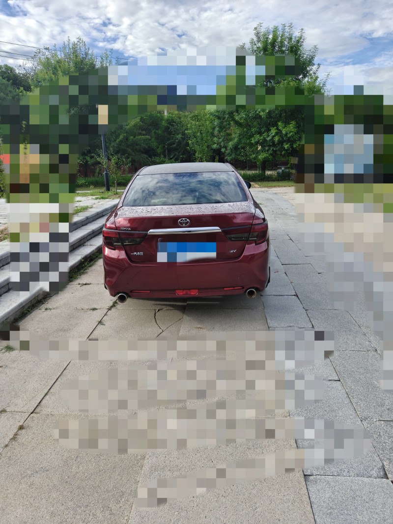 天津13年丰田锐志4