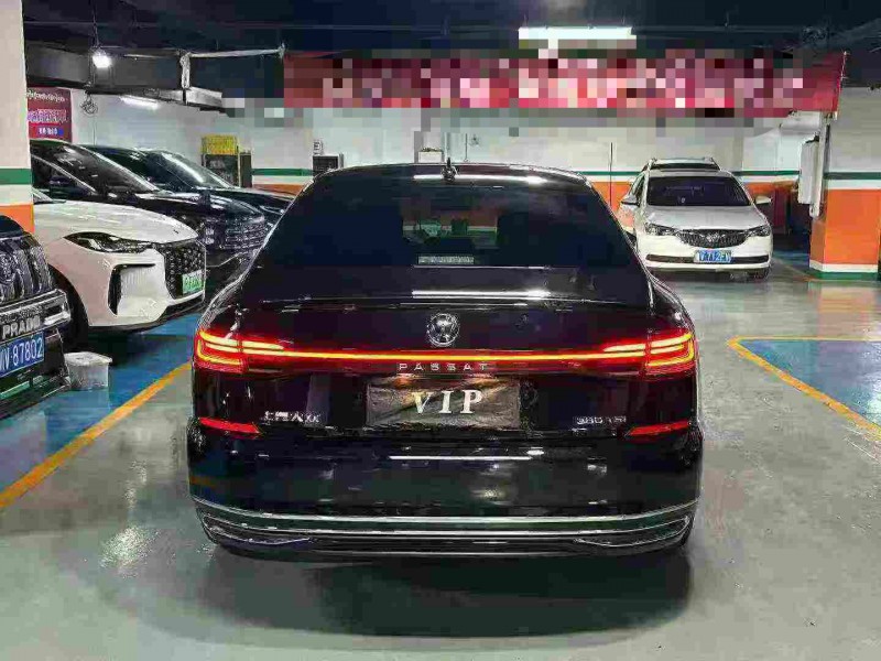 成都25年大众帕萨特8