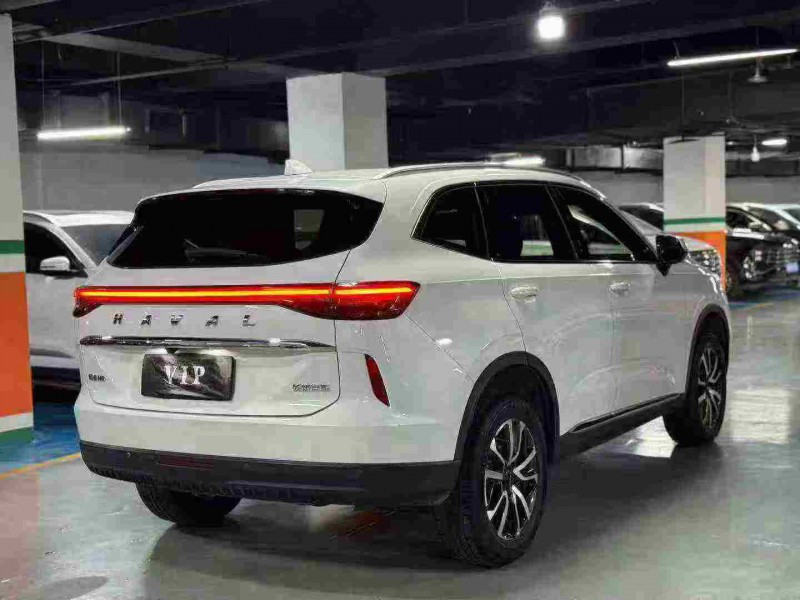 成都23年哈弗H67