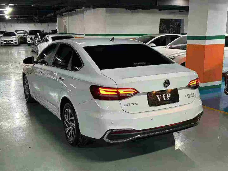 成都23年大众朗逸9