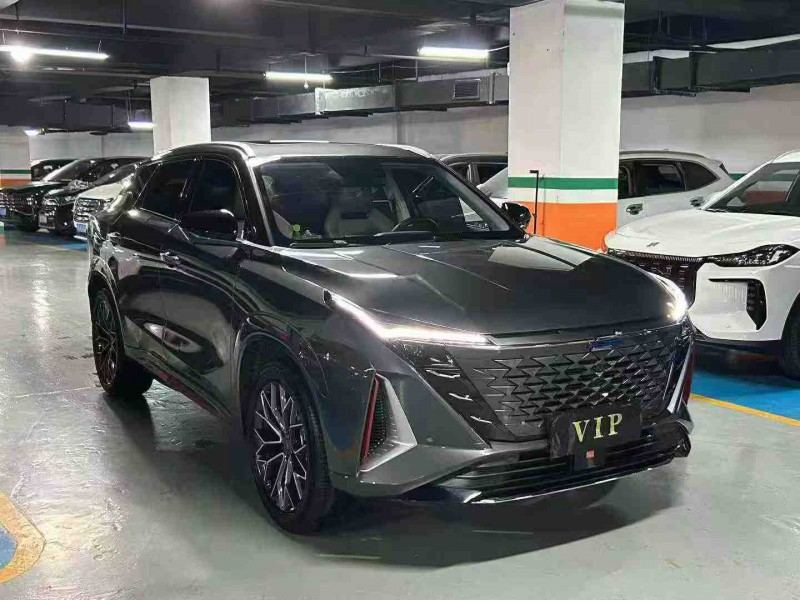 成都23年长安汽车欧尚3