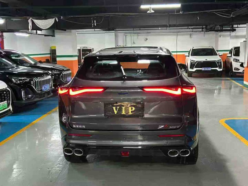 成都23年长安汽车欧尚8