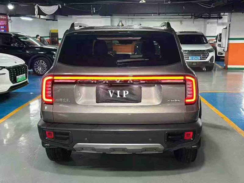 成都23年哈弗大狗8