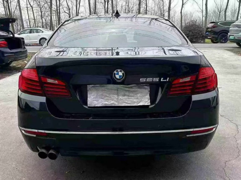 徐州17年宝马5系9