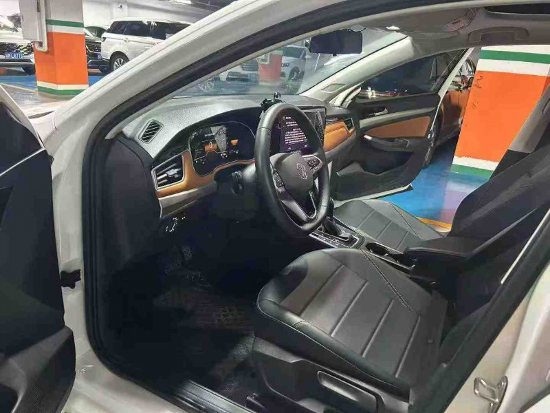 成都23年大众宝来4