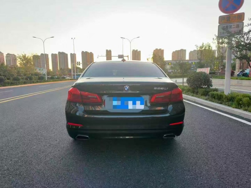 徐州17年宝马5系8