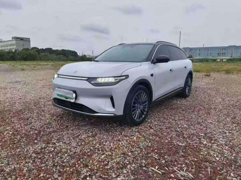 苏州24年零跑汽车C113