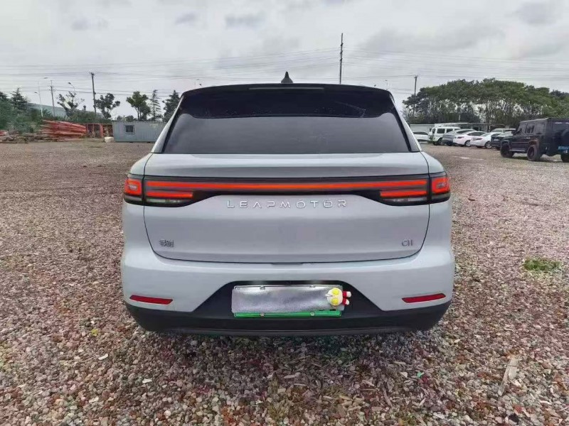 苏州24年零跑汽车C119