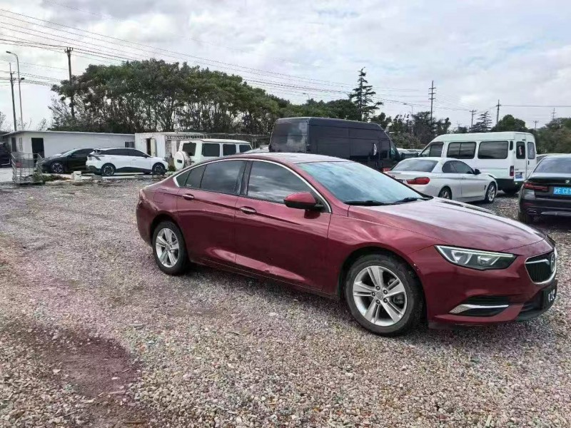 徐州19年别克君威3