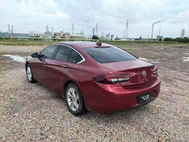 徐州19年别克君威7