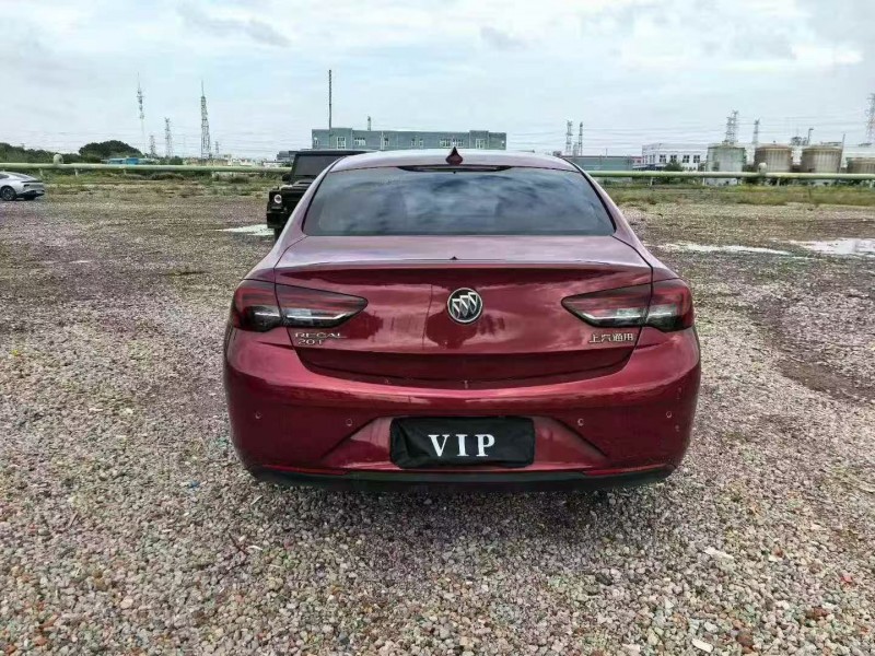 徐州19年别克君威9