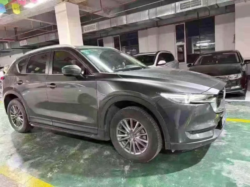 安顺17年马自达CX-52