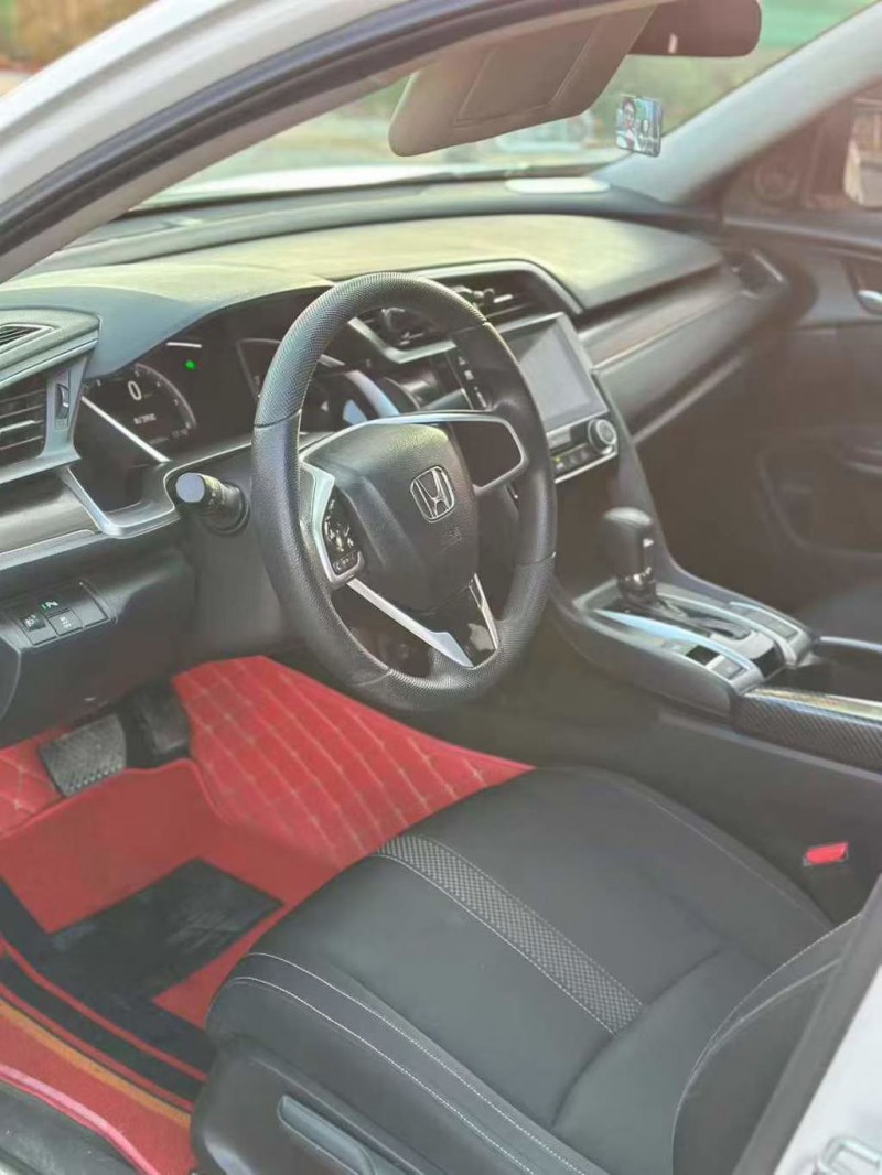 兰州21年本田思域9