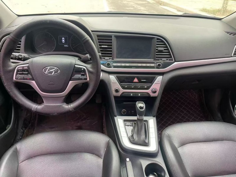 郑州19年现代领动8