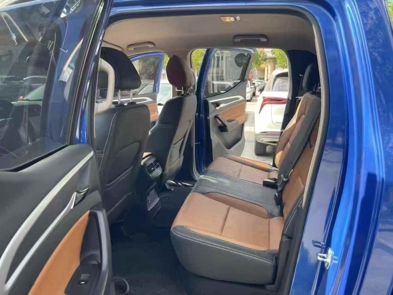 苏州23年大通T705