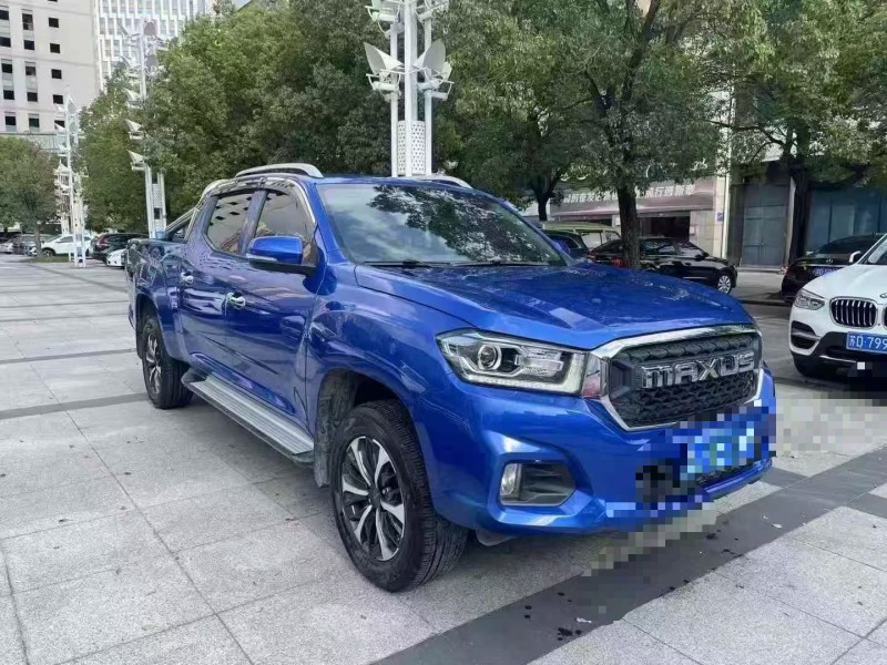 苏州23年大通T706