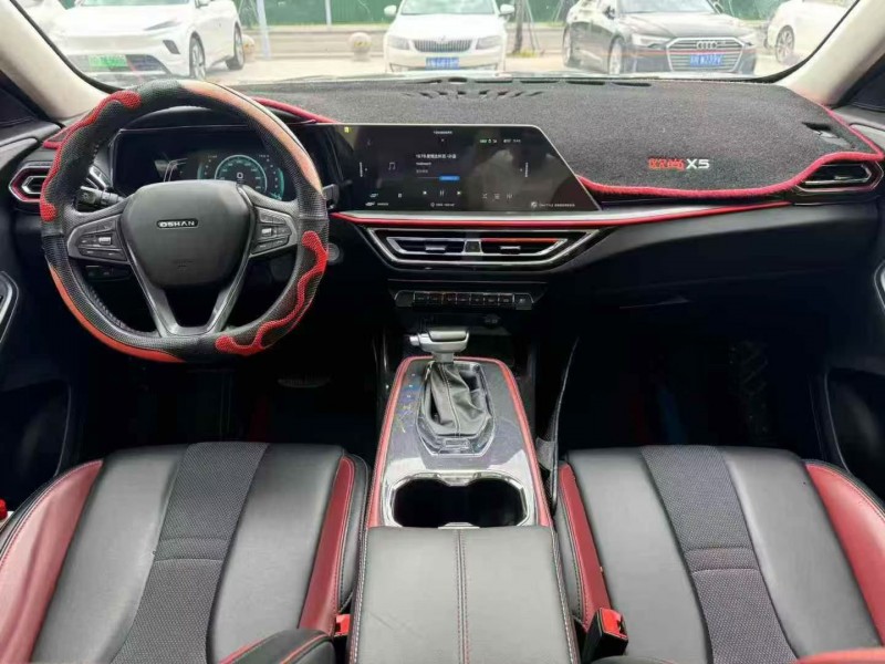 南京23年长安汽车欧尚5