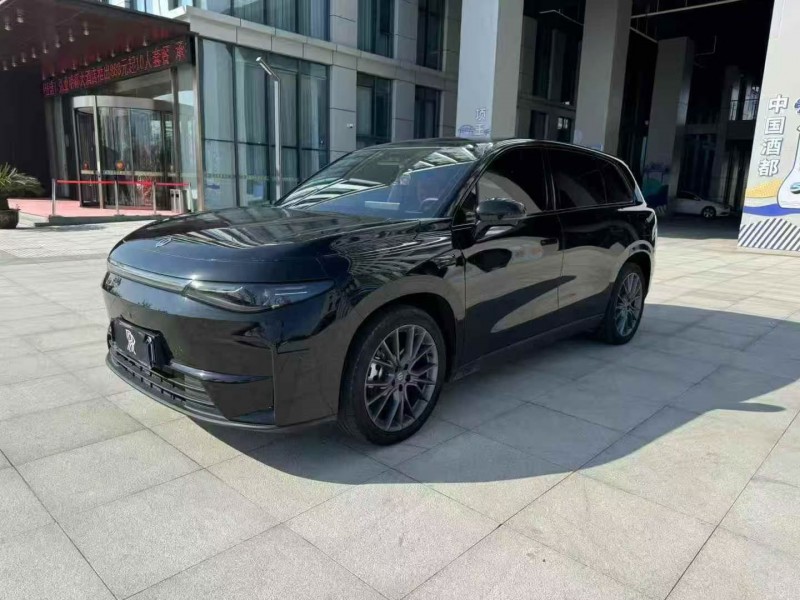 苏州24年零跑汽车C102