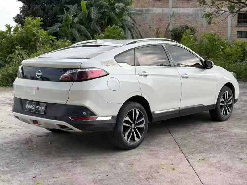 深圳17年启辰T907