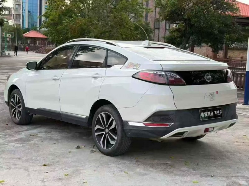 深圳17年启辰T908