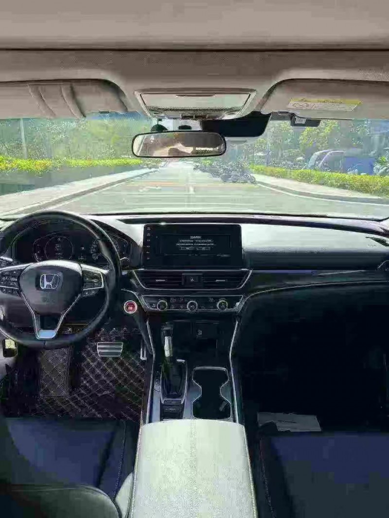 东莞23年本田雅阁6