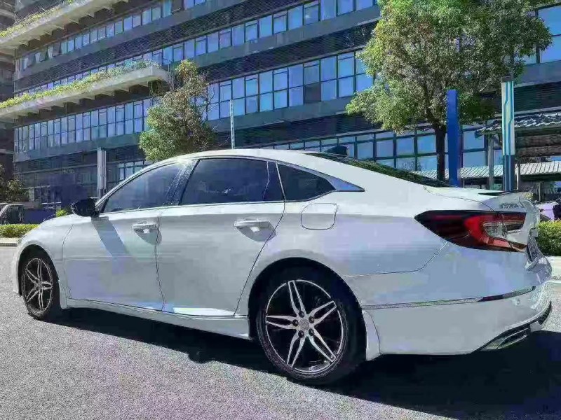 东莞23年本田雅阁7