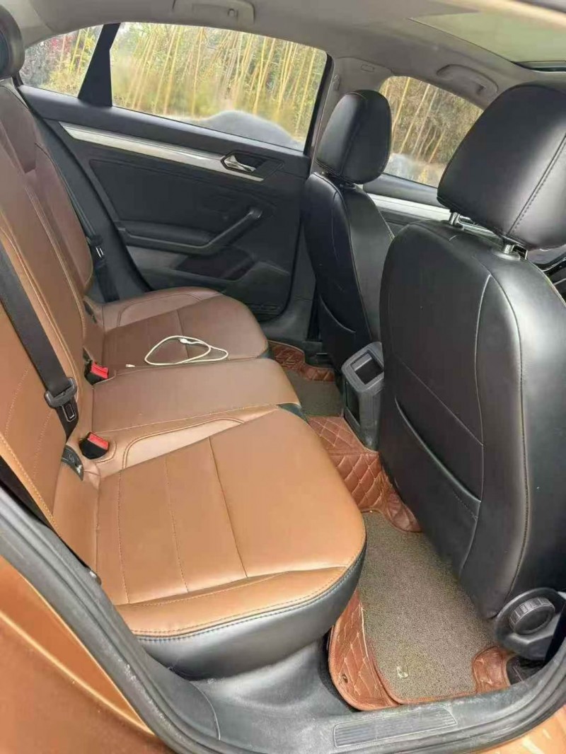 青岛17年大众凌渡5