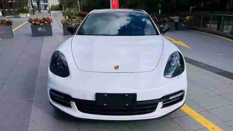 深圳21年保时捷帕拉梅拉1
