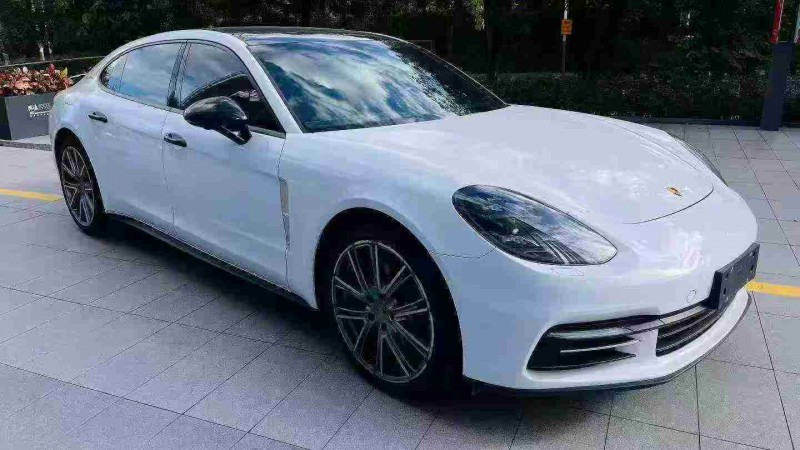 深圳21年保时捷帕拉梅拉3